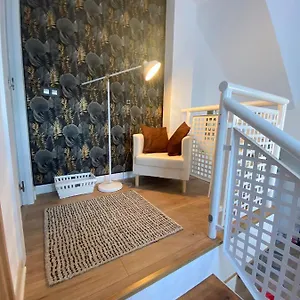https://duplex-en-cartamamalaga.1costadelsol.com